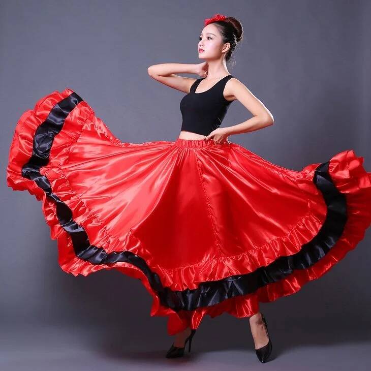 Skirt Gypsy Woman Spanish Flam - Drone Camera Stabilized recensie en prijs